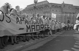 Foto 451: Fotografía de Madres de Plaza de Mayo