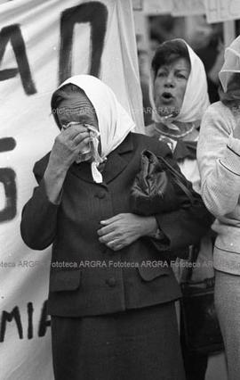 Foto 475: Fotografía de marcha de aniversario de Madres de Plaza de Mayo
