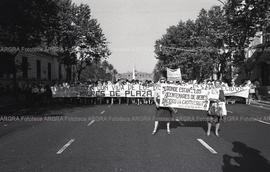 Foto 107: Fotografía de movilización de Madres de Plaza de Mayo