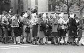 Foto 283: Fotografía de ronda de Madres de Plaza de Mayo