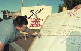 Foto 137: Fotografía de repudio del golpe de Estado