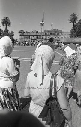 Foto 205: Fotografía de Lilia Amparo Jons de Orfanó en Plaza de Mayo