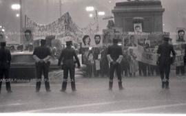 Foto 165: Fotografía de manifestación de Madres y Abuelas de Plaza de Mayo