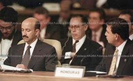 Foto 034: Fotografía de la III Cumbre Iberoamericana de Jefes de Estado y de Gobierno