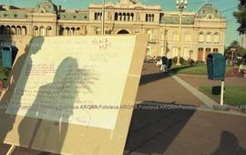 Foto 139: Fotografía de repudio del golpe de Estado