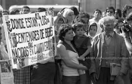 Foto 442: Fotografía de Madres de Plaza de Mayo