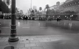 Foto 170: Fotografía de manifestación de Madres y Abuelas de Plaza de Mayo