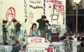 Foto 427: Fotografía de Madres de Plaza de Mayo
