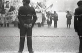 Foto 191: Fotografía de manifestación de Madres y Abuelas de Plaza de Mayo