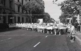 Foto 110: Fotografía de movilización de Madres de Plaza de Mayo