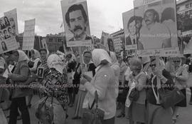 Foto 021: Fotografía de manifestación de Madres de Plaza de Mayo